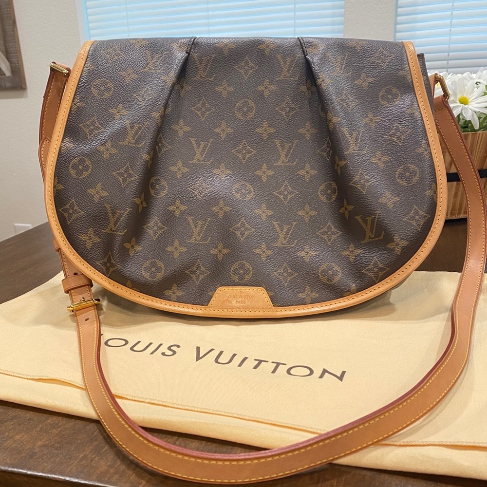 Authentic Louis Vuitton menilmontant mm